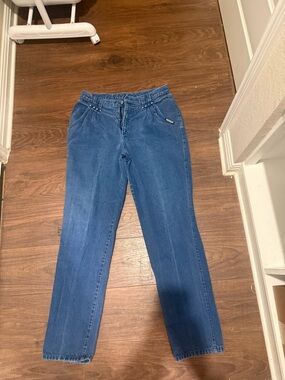 Vintage Roughrider women's Jeans in Medium Blue.